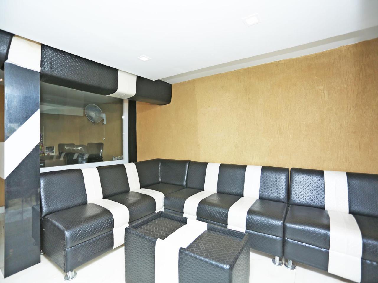 Oyo 16472 Hotel Shree Balram International Raipur  Exterior photo