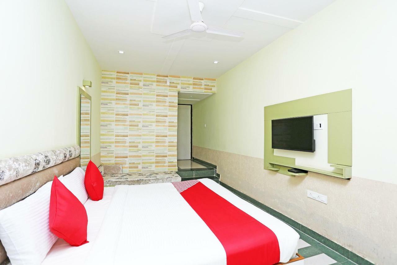Oyo 16472 Hotel Shree Balram International Raipur  Exterior photo